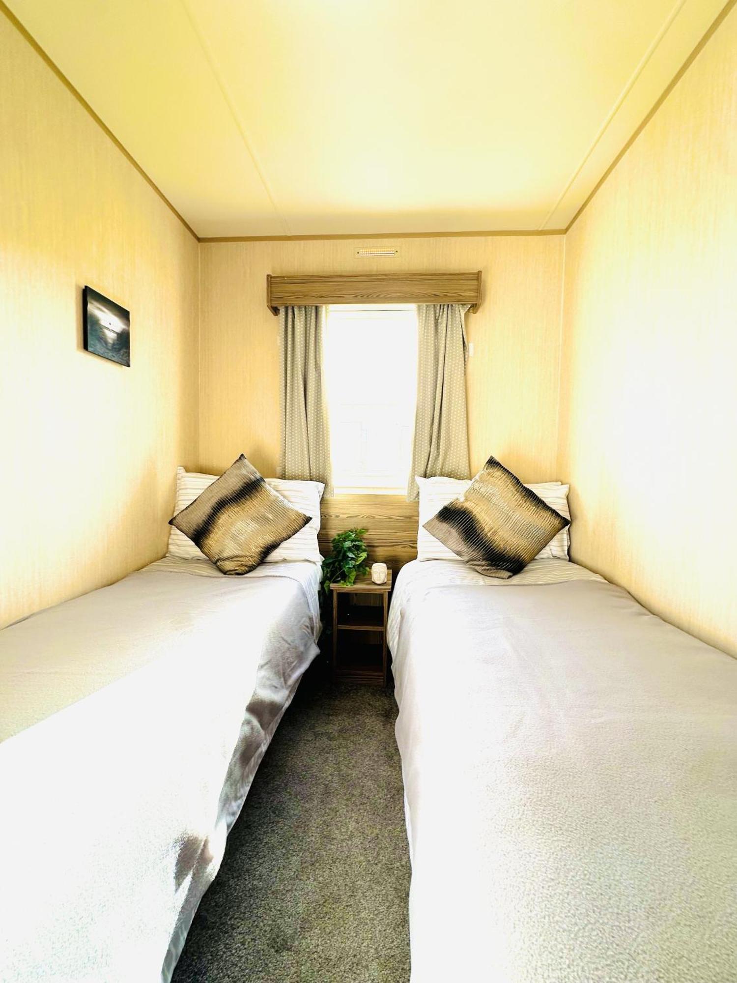 Dunlin Retreat Villa Фламбъро Екстериор снимка