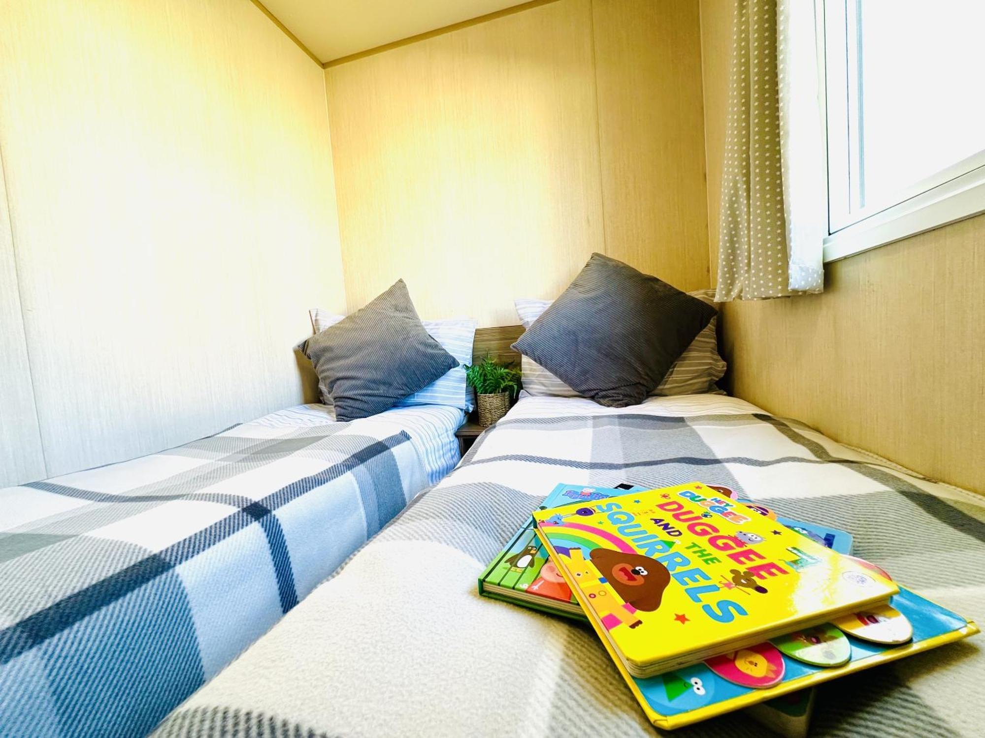 Dunlin Retreat Villa Фламбъро Екстериор снимка